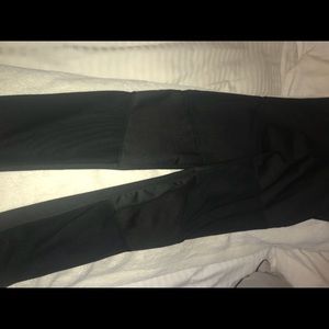 They fit me too big, I never used them .